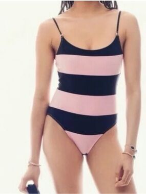 Luxury  coco beach Pink and Black swim